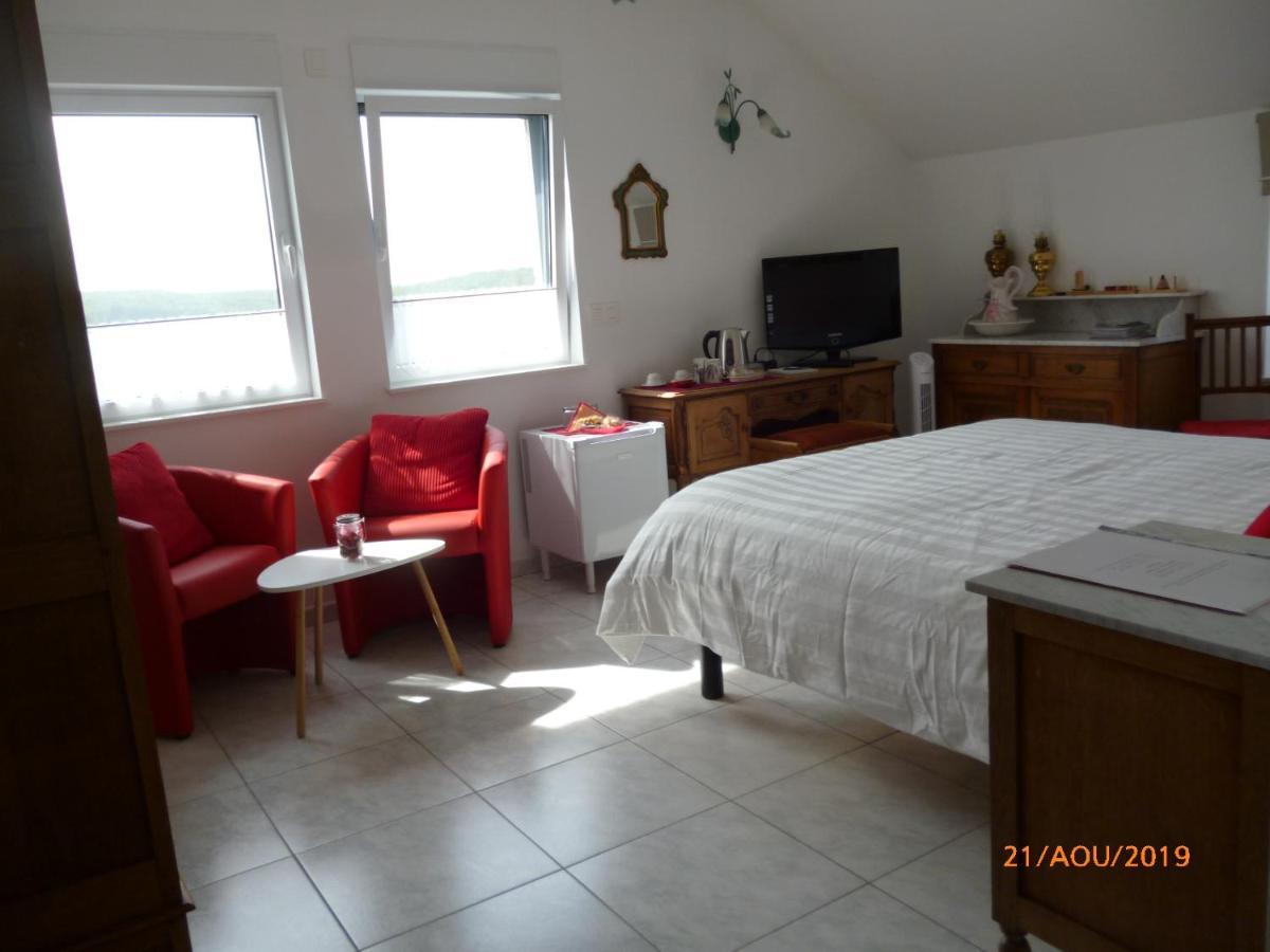 Bed and Breakfast Le Sart-Belles Esterno foto