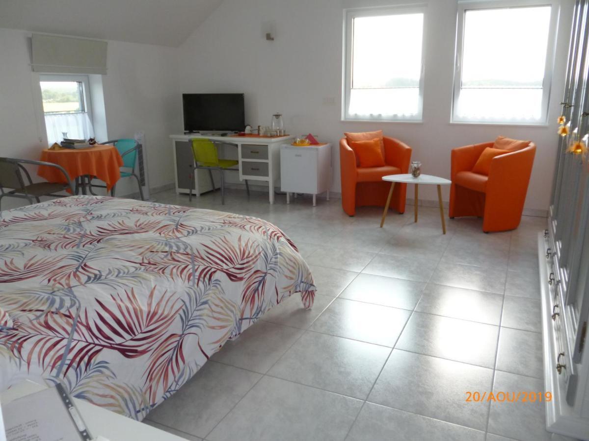 Bed and Breakfast Le Sart-Belles Esterno foto