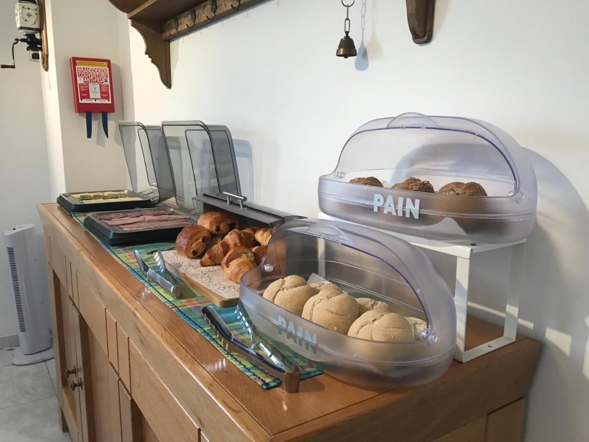 Bed and Breakfast Le Sart-Belles Esterno foto